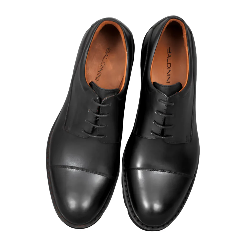 Chaussures Derby en Cuir Noir/548